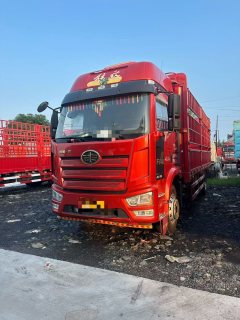 FAW Jiefang J6L 260 hp 4X2 6.75 m - ფოტო 1
