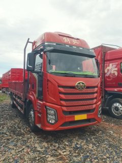 FAW Jiefang J6G 320 hp 4X2 6.75 m - ფოტო 3