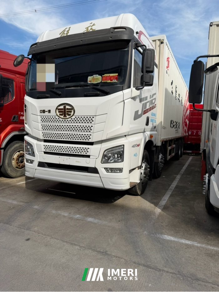 2019 FAW Jiefang JH6 420 hp 8X4 9.5 m