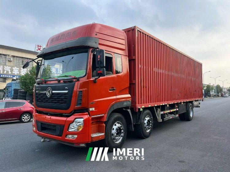 2020 Dongfeng Tianlong VL 292 hp 6X2 9.6 m