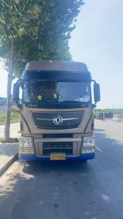 Dongfeng Celestial Flagship KX 560 hp 6X4 - photo 2