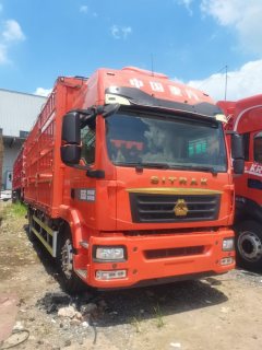 Sinotruk Sitrak G5S 290 hp 4X2 6.8 m - photo 3