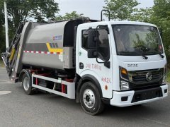 Kailifeng Dongfeng Liuzhou Chenglong 135 hp 4X2 - ფოტო 2