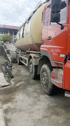 Dongfeng Tianlong 420 hp 8X4 9.8 m - photo 5