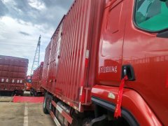 Dongfeng Liuzhou Chenglong H5 220 hp 4X2 7.8 m - ფოტო 5