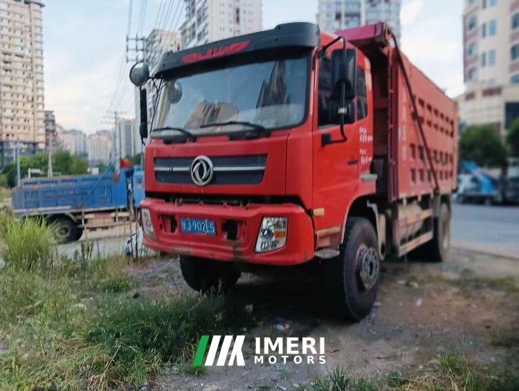 Dongfeng Tianjin 260 hp 6X2 4.7 m - truck from China