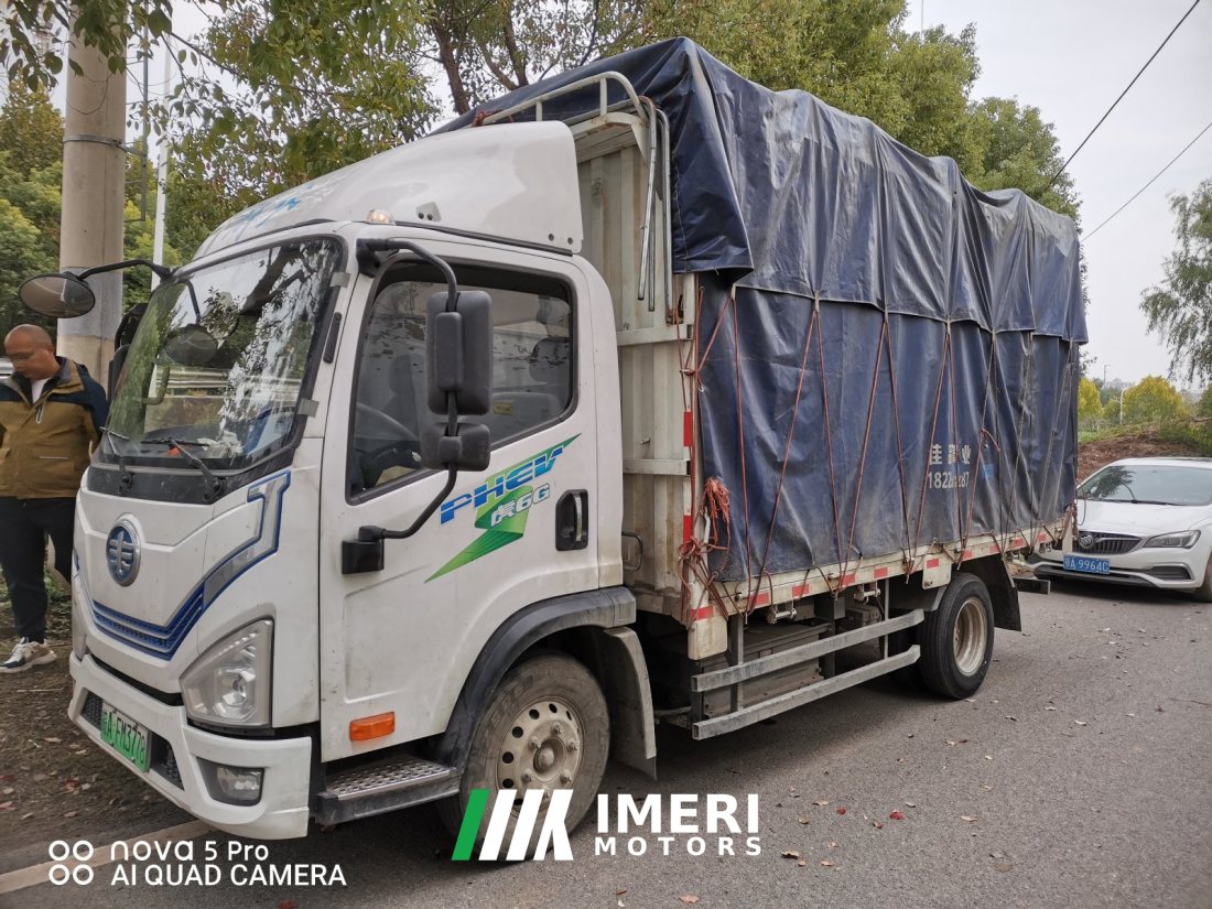 FAW Jiefang Tiger 6G 180 hp 4X2 4.2 m - truck from China