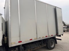Shacman Delong G1 137 hp 4X2 4.2 m - photo 3