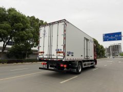 Sinotruk HOWO TS7 350 hp 4X2 6.8 m - ფოტო 5