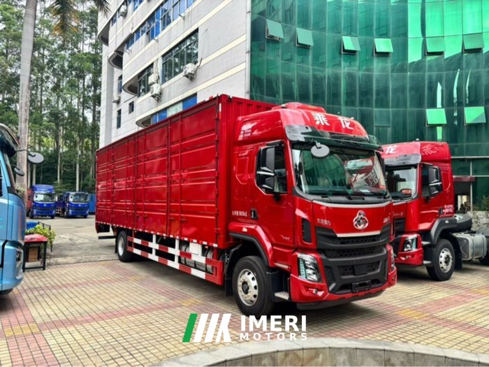 2026 Dongfeng Liuzhou Chenglong H5 290 hp 4X2 9.7 m