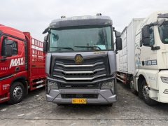 Sinotruk HOWO Max 290 hp 4X2 6.75 m - ფოტო 2