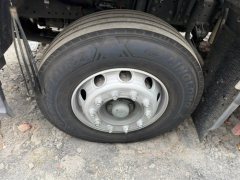 Sinotruk HOWO Max 290 hp 4X2 6.75 m - ფოტო 5