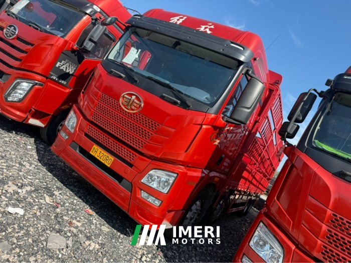 2024 FAW Jiefang JH6 520 hp 8X4 9.4 m