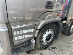 Foton Auman GTL Xingyi Edition 360 hp 6X2 9.56 m - ფოტო 9