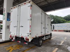 Qingling Isuzu M100 120 hp 4X2 4.13 m - ფოტო 6