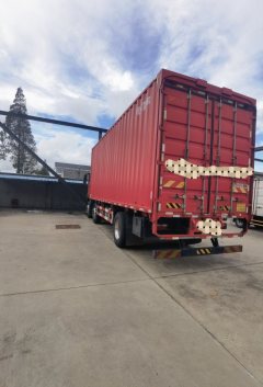 JAC Gallop A5 270 hp 6X2 7.8 m - photo 4
