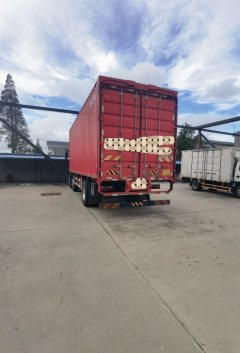 JAC Gallop A5 270 hp 6X2 7.8 m - photo 5
