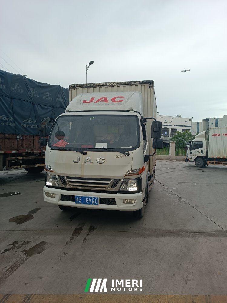 JAC Junling Shunling V6 120 hp 4X2 4.18 m - truck from China