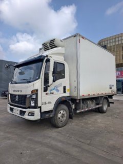 SINOTRUK HOWO Light Duty Truck Commander 160 hp 4X2 4 m - ფოტო 1
