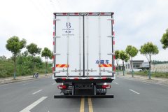 Foton Auman 5 400 hp 6X2 9.35 m - фото 8
