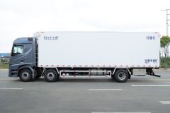 Foton Auman 5 400 hp 6X2 9.35 m - фото 9