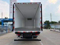 Foton Auman GTL 400 hp 6X2 9.4 m - ფოტო 8