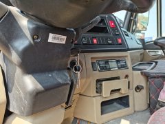 Sinotruk Hohan J7B 400 hp 6X4 - фото 5