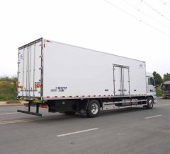 Sinotruk Sitrak G5S 330 hp 4X2 9.45 m - фото 7