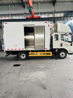 JMC 164 hp 4X2 3.7 m - ფოტო 6