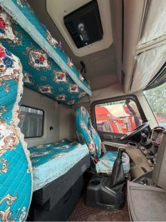 Sinotruk HOWO Max 330 hp 4X2 6.75 m - photo 9