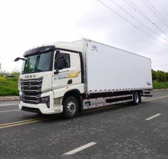 Sinotruk HOWO TS7 330 hp 4X2 9.5 m - photo 1