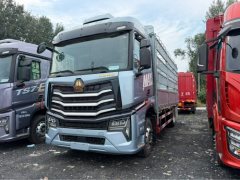 Sinotruk HOWO Max 290 hp 4X2 6.75 m - ფოტო 1