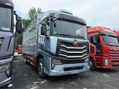 Sinotruk HOWO Max 290 hp 4X2 6.75 m - ფოტო 3