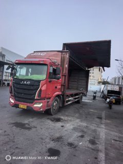 JAC Gallop GAC Higer K5 180 hp 4X2 7.8 m - ფოტო 1