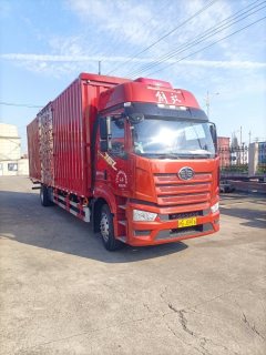 FAW Jiefang J6L 260 hp 4X2 9.8 m - ფოტო 6