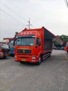 Sinotruk Sitrak G5 330 hp 4X2 9.8 m - фото 1