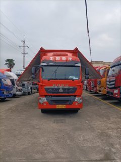 Sinotruk HOWO TX7 290 hp 4X2 9.6 m - photo 2