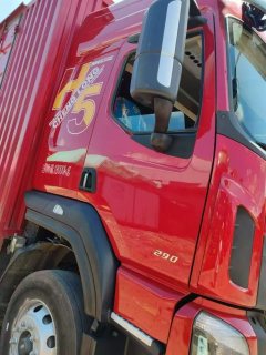Dongfeng Liuzhou Chenglong H5 290 hp 6X2 9.7 m - ფოტო 2