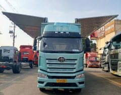 FAW Jiefang J6L 260 hp 4X2 9.8 m - ფოტო 2