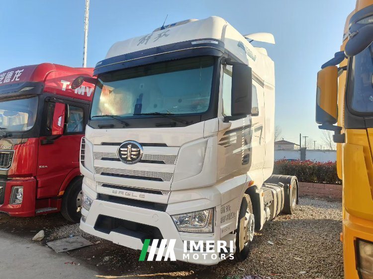 2021 FAW Jiefang J7 550 hp 4X2