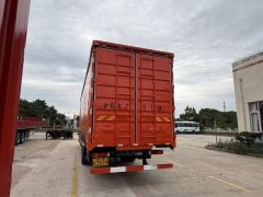 Sinotruk Sitrak G5 350 hp 4X2 9.92 m - ფოტო 5