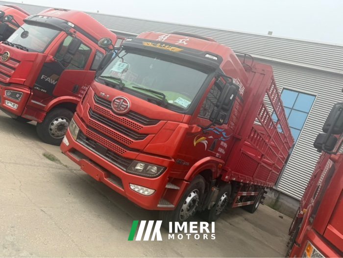 2021 FAW Jiefang Han V 260 hp 6X2 7.7 m