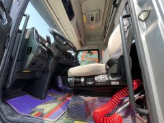 Sinotruk Sitrak C9H 680 hp 6X4 - photo 9