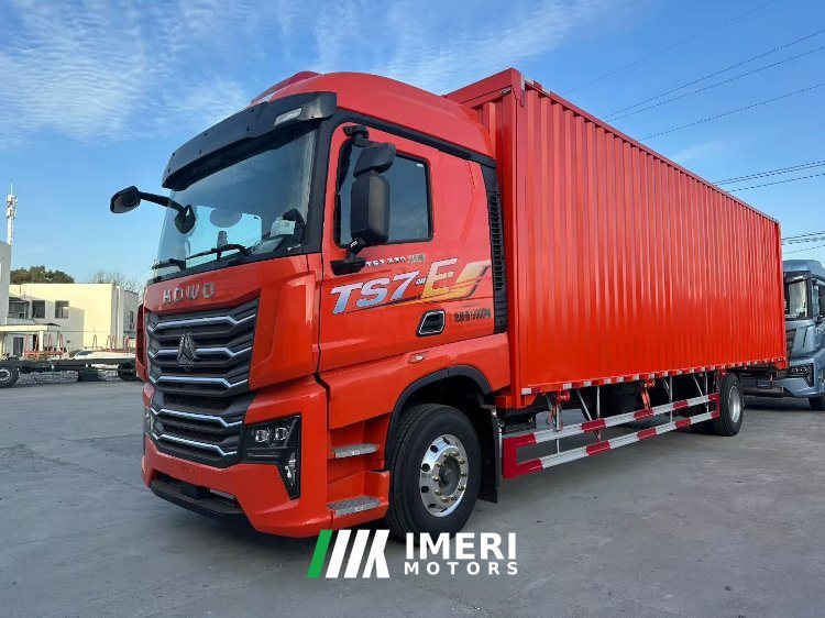 2025 Sinotruk HOWO TS7 290 hp 4X2 9.6 m