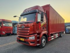 FAW Jiefang J6L 240 hp 4X2 8.2 m - ფოტო 1