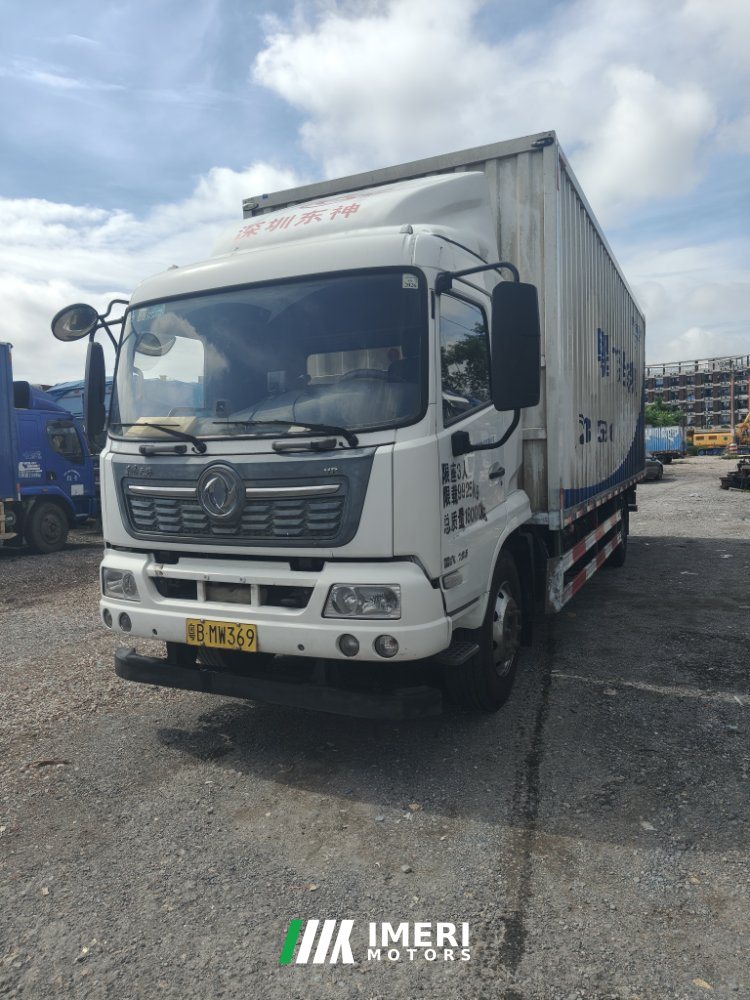Dongfeng Tianjin VR 185 hp 4X2 8 m - грузовик из Китая