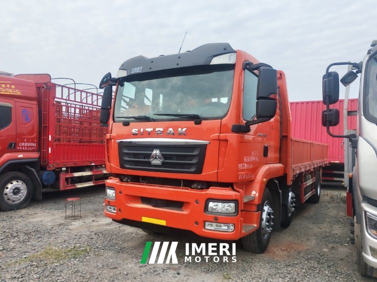 2023 Sinotruk Sitrak G5S 290 hp 4X2 6.8 m