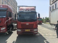 FAW Jiefang J6L 180 hp 4X2 7.7 m - фото 4
