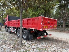 Dongfeng Huashen DV5 300 hp 8X4 7.4 m - photo 5