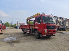 Dongfeng 200 hp 6X2 5.6 m - фото 3